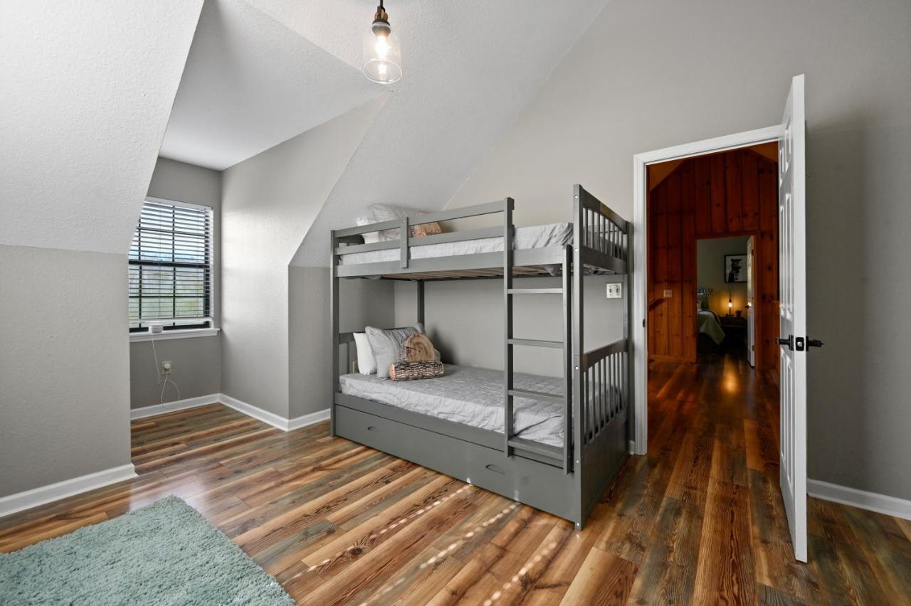 Private Mountain Cabin, Hot Tub Escape In The Smokies, With The View Sevierville Exterior photo