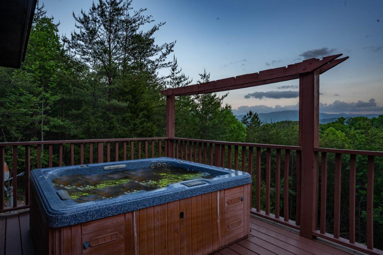 Private Mountain Cabin, Hot Tub Escape In The Smokies, With The View Sevierville Exterior photo