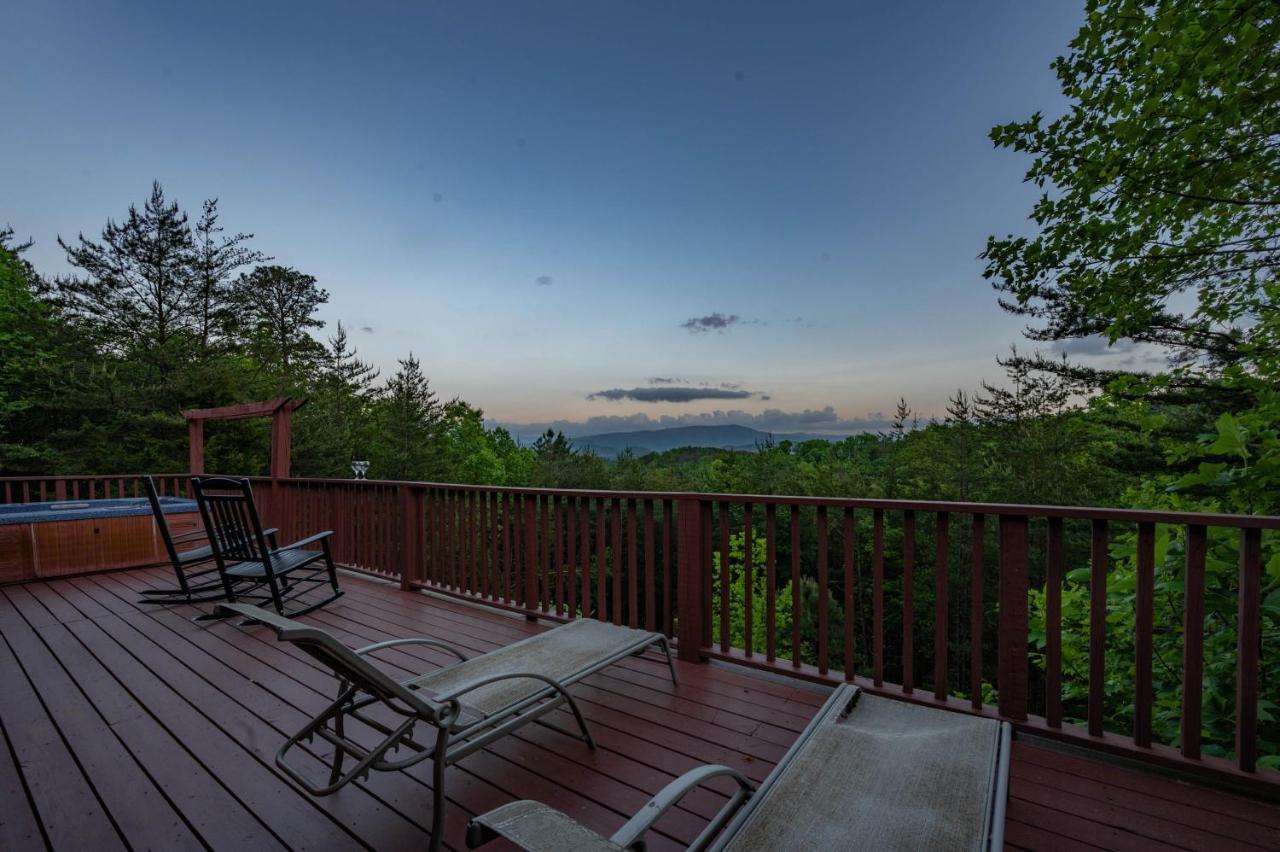 Private Mountain Cabin, Hot Tub Escape In The Smokies, With The View Sevierville Exterior photo